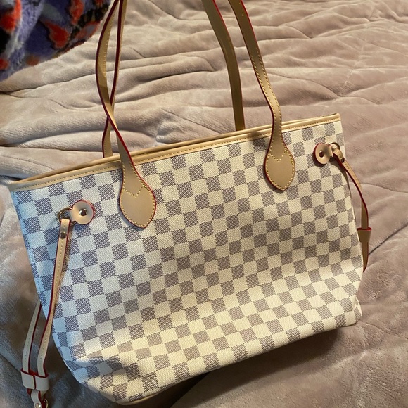 Purse - Picture 6 of 6